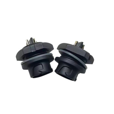 Conector circular impermeable IP67 de 500 V M16 para iluminación LED con contactos de latón dorado