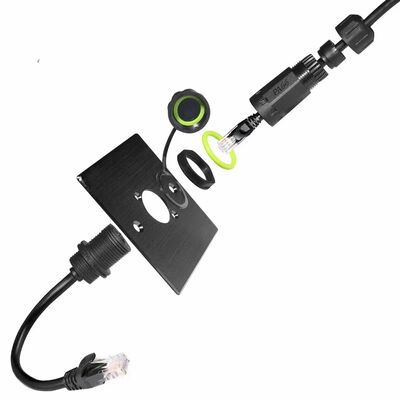 1Conector impermeable RJ45 con velocidad de transmisión de 1000 MHz y clasificación impermeable IP67